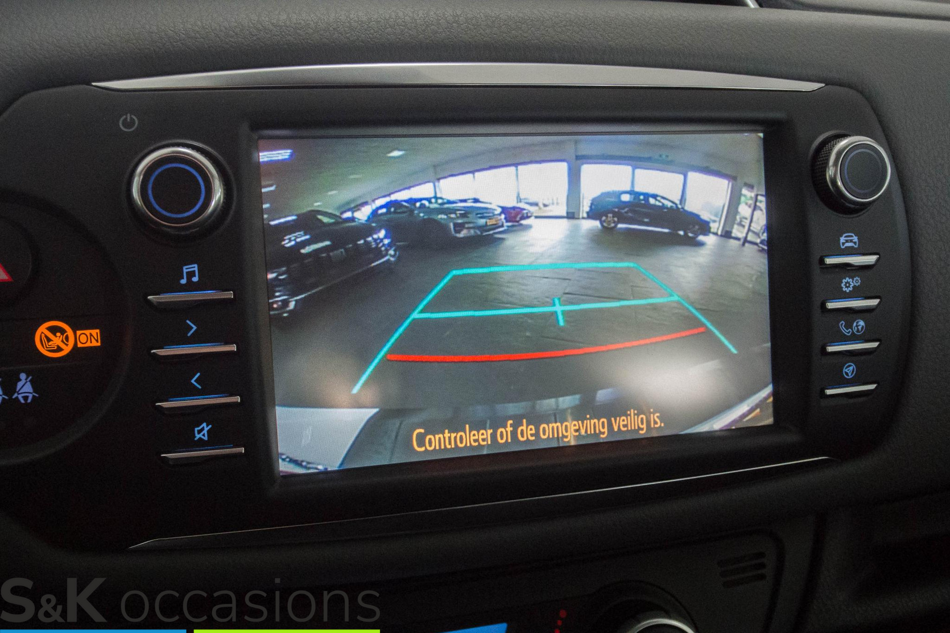 
Toyota Yaris 1.5 Hybrid Dynamic 10 Jaar Garantie vol									