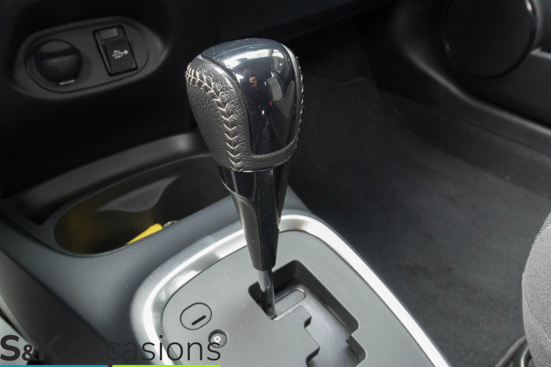 
Toyota Yaris 1.5 Hybrid Dynamic 10 Jaar Garantie vol									