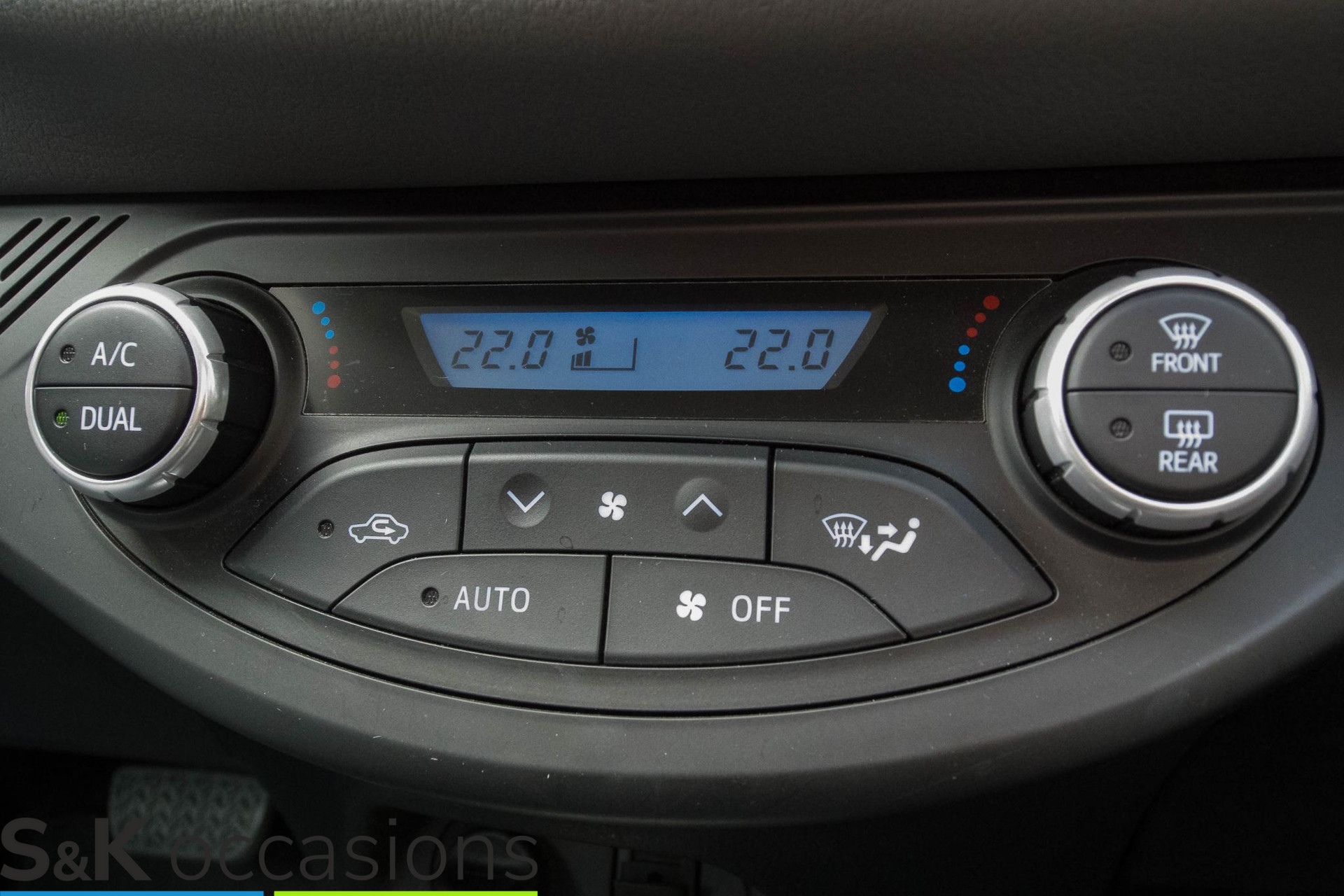 
Toyota Yaris 1.5 Hybrid Dynamic 10 Jaar Garantie vol									