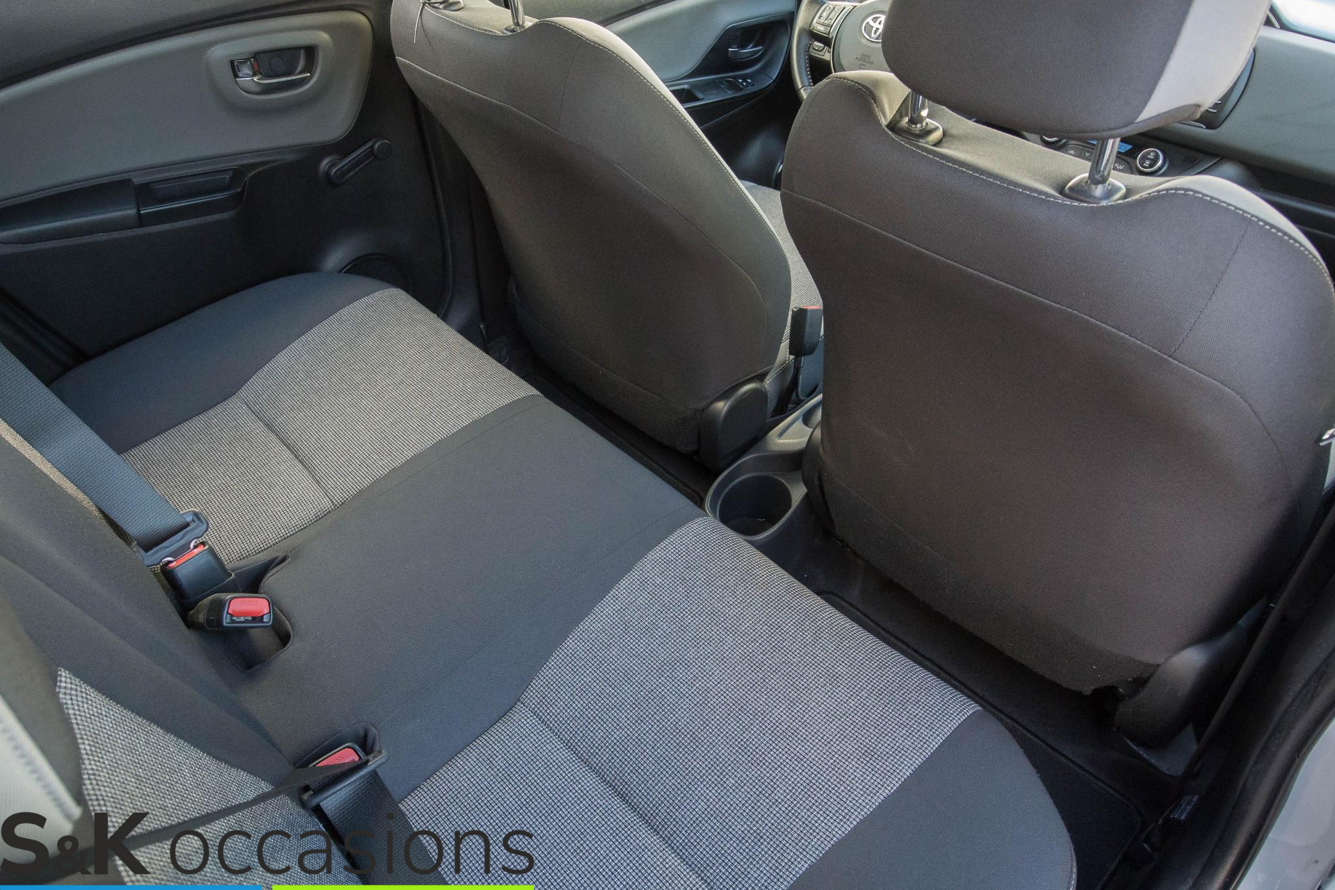 
								Toyota Yaris 1.5 Hybrid Dynamic NAVI Cruise PDC+Camera vol									