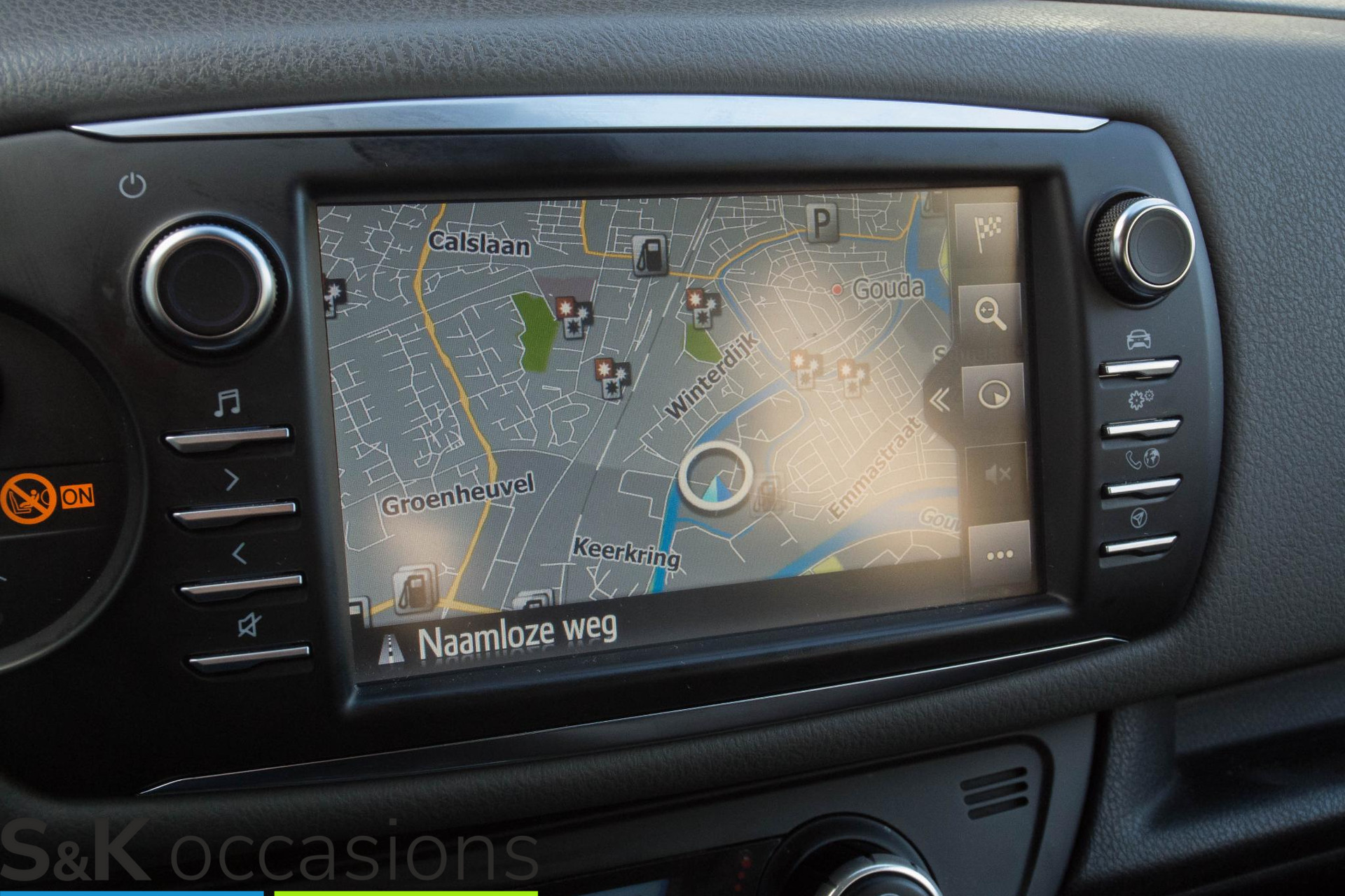
								Toyota Yaris 1.5 Hybrid Dynamic NAVI Cruise PDC+Camera vol									