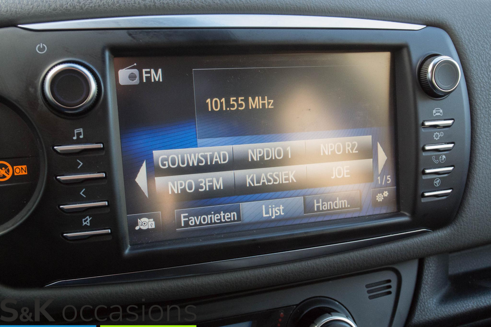
								Toyota Yaris 1.5 Hybrid Dynamic NAVI Cruise PDC+Camera vol									