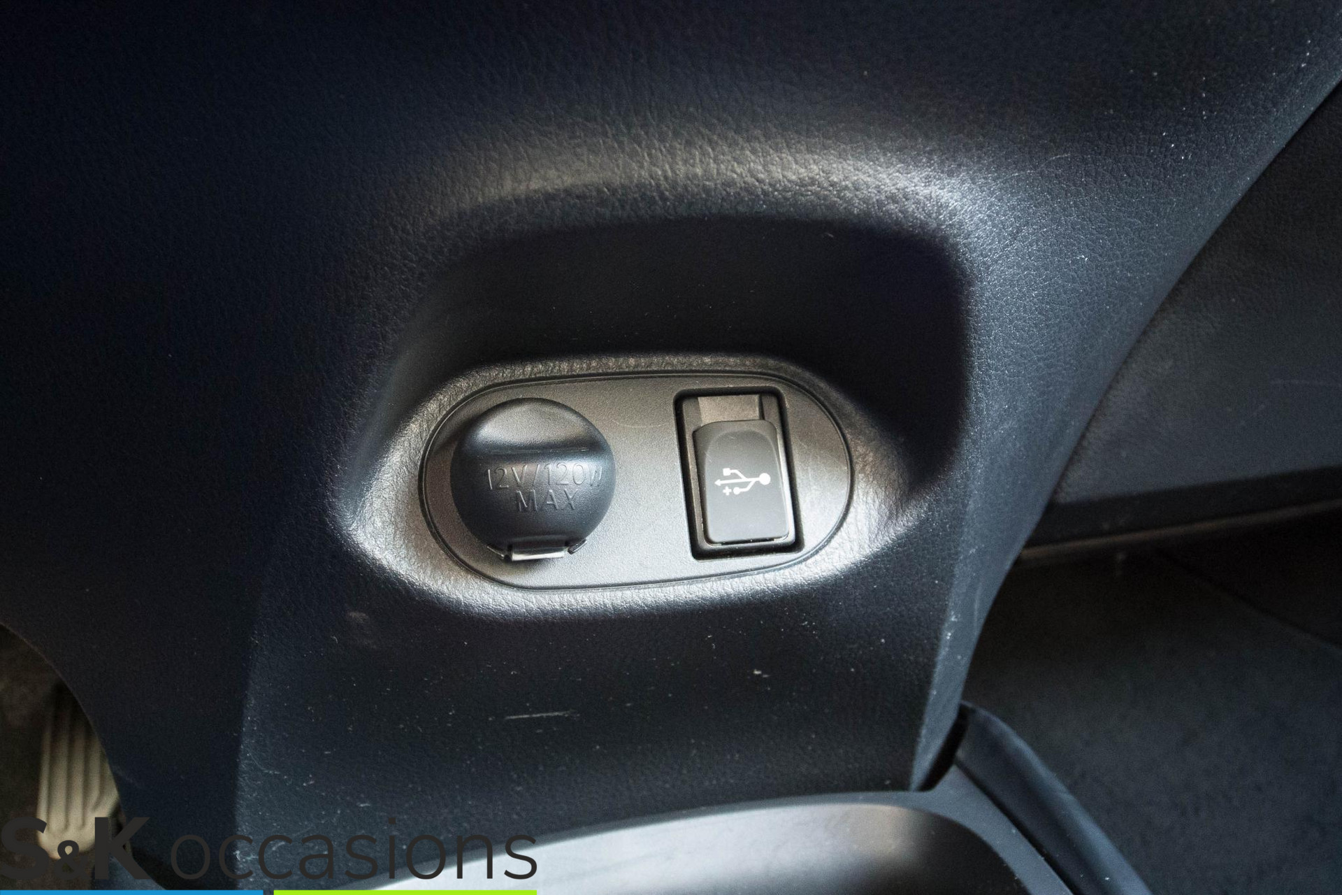 
								Toyota Yaris 1.5 Hybrid Dynamic NAVI Cruise PDC+Camera vol									