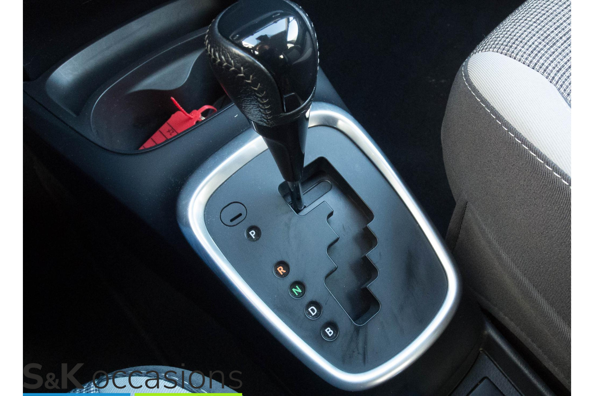 
								Toyota Yaris 1.5 Hybrid Dynamic NAVI Cruise PDC+Camera vol									