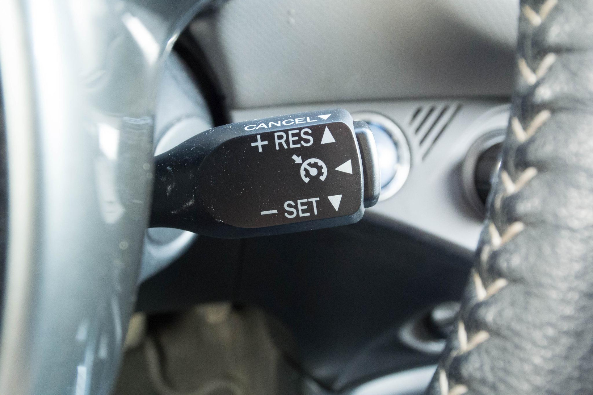 
								Toyota Yaris 1.5 Hybrid Comfort vol									