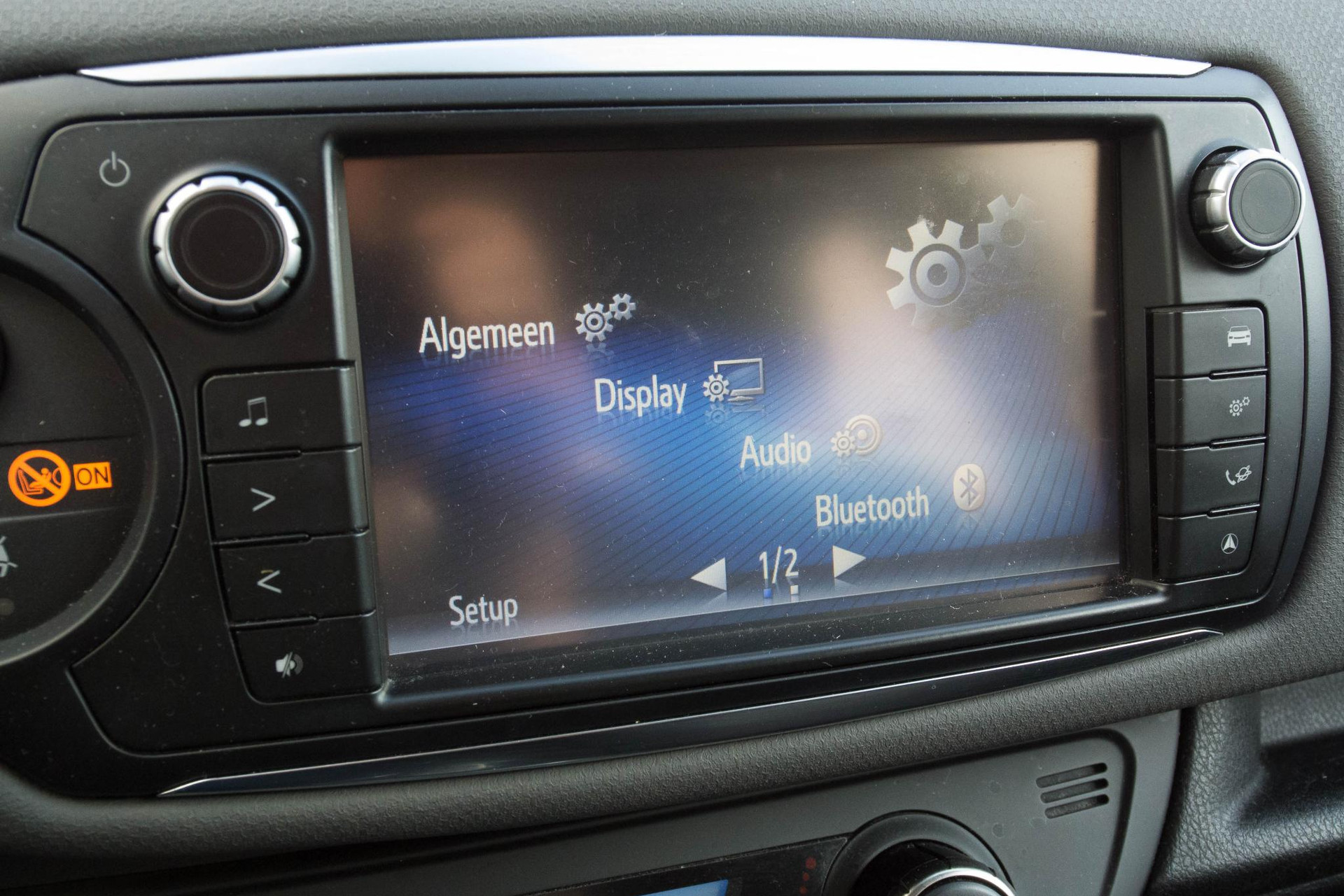 
								Toyota Yaris 1.5 Hybrid Comfort vol									