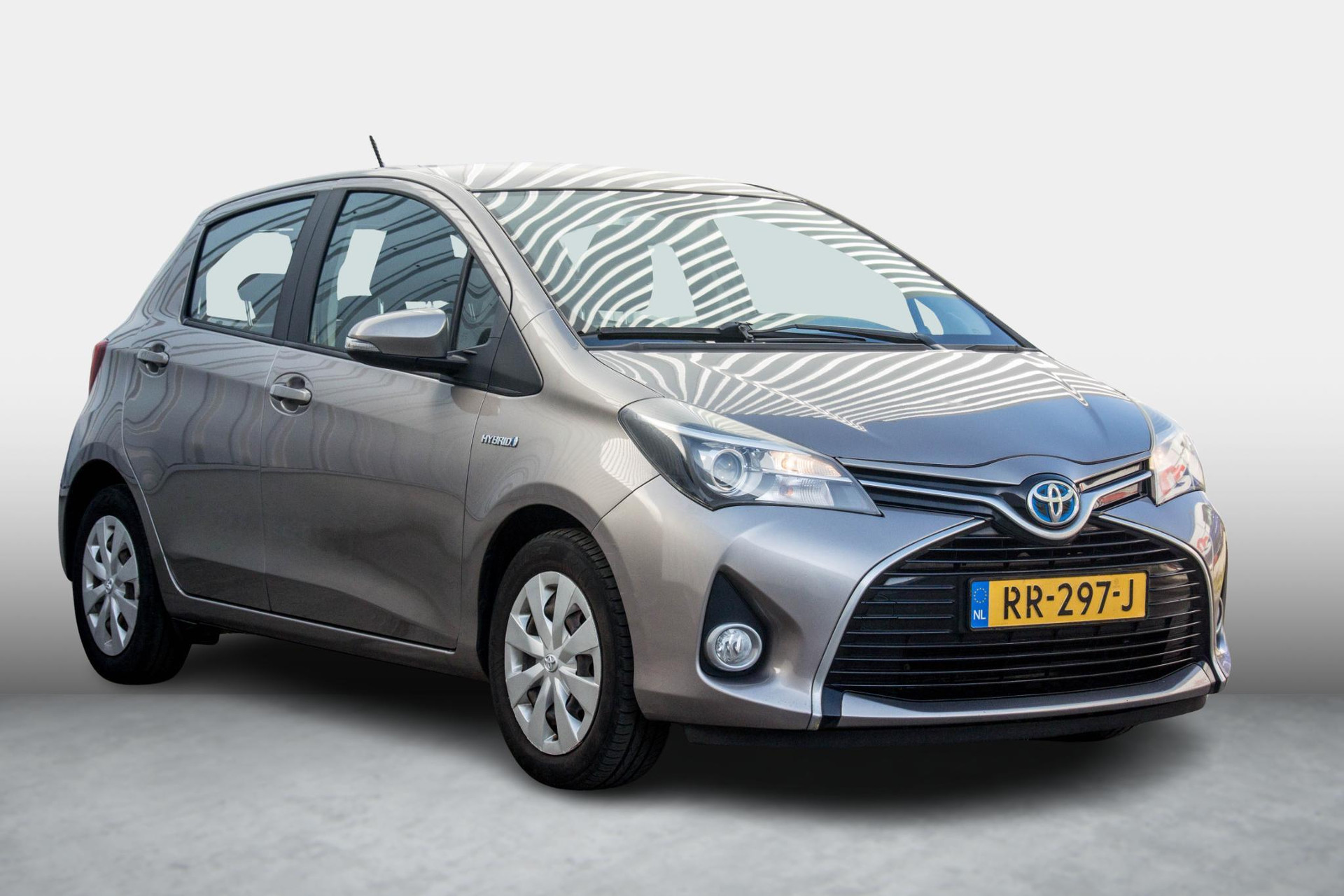 
								Toyota Yaris 1.5 Hybrid Comfort vol									