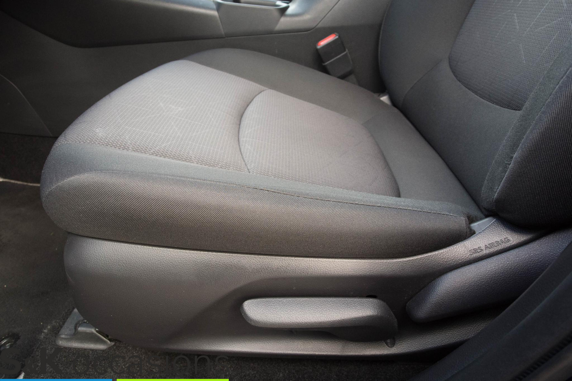 
								Toyota RAV4 2.5 Hybrid AWD 10 Jaar Garantie vol									
