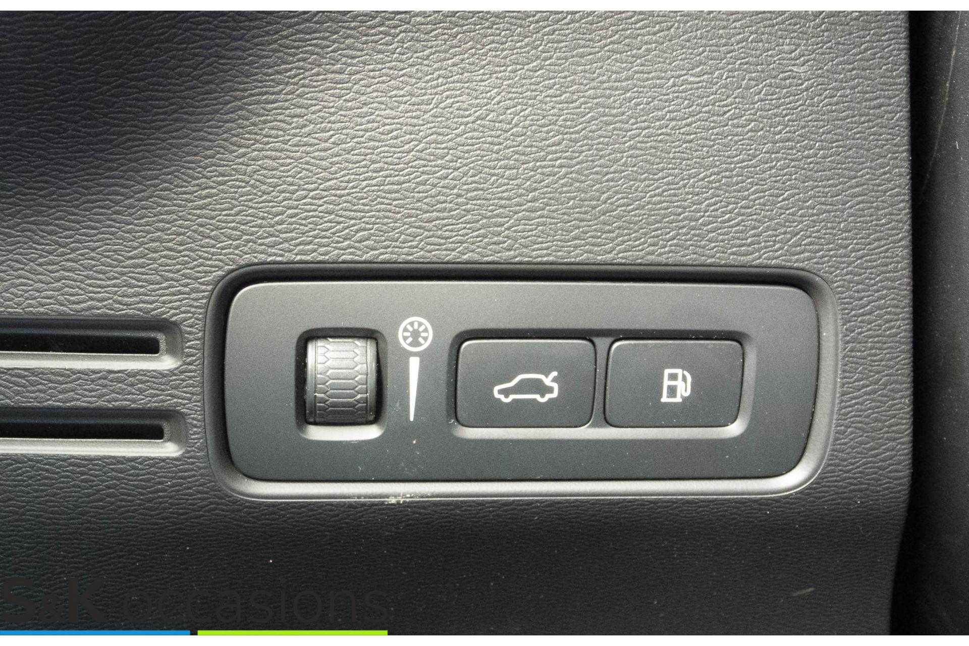 
Volvo XC40 1.5 T4 Recharge Navi Stoel/stuurverwarming vol									