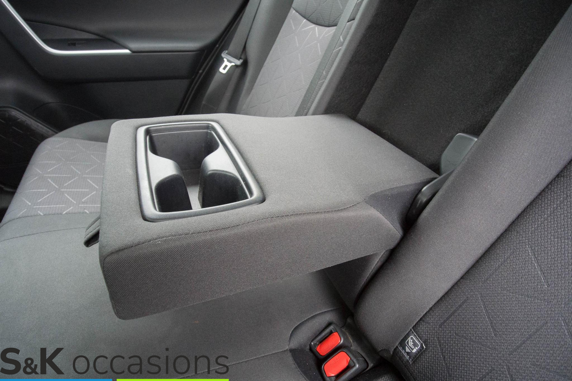 
Toyota RAV4 2.5 Hybrid 10 Jaar Toyota garantie vol									