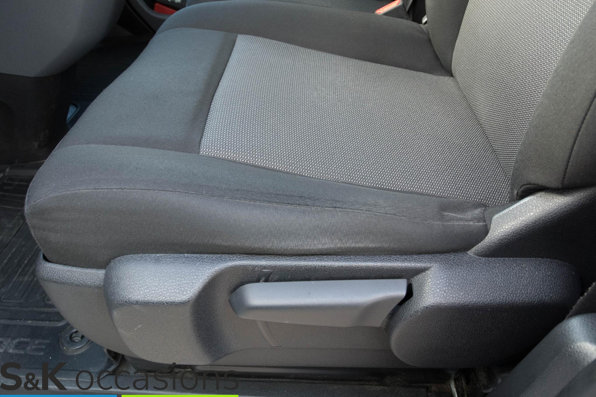 
Toyota ProAce Worker 2.0 D-4D L2H1 Long Airco Cruise PDC euro6 vol									