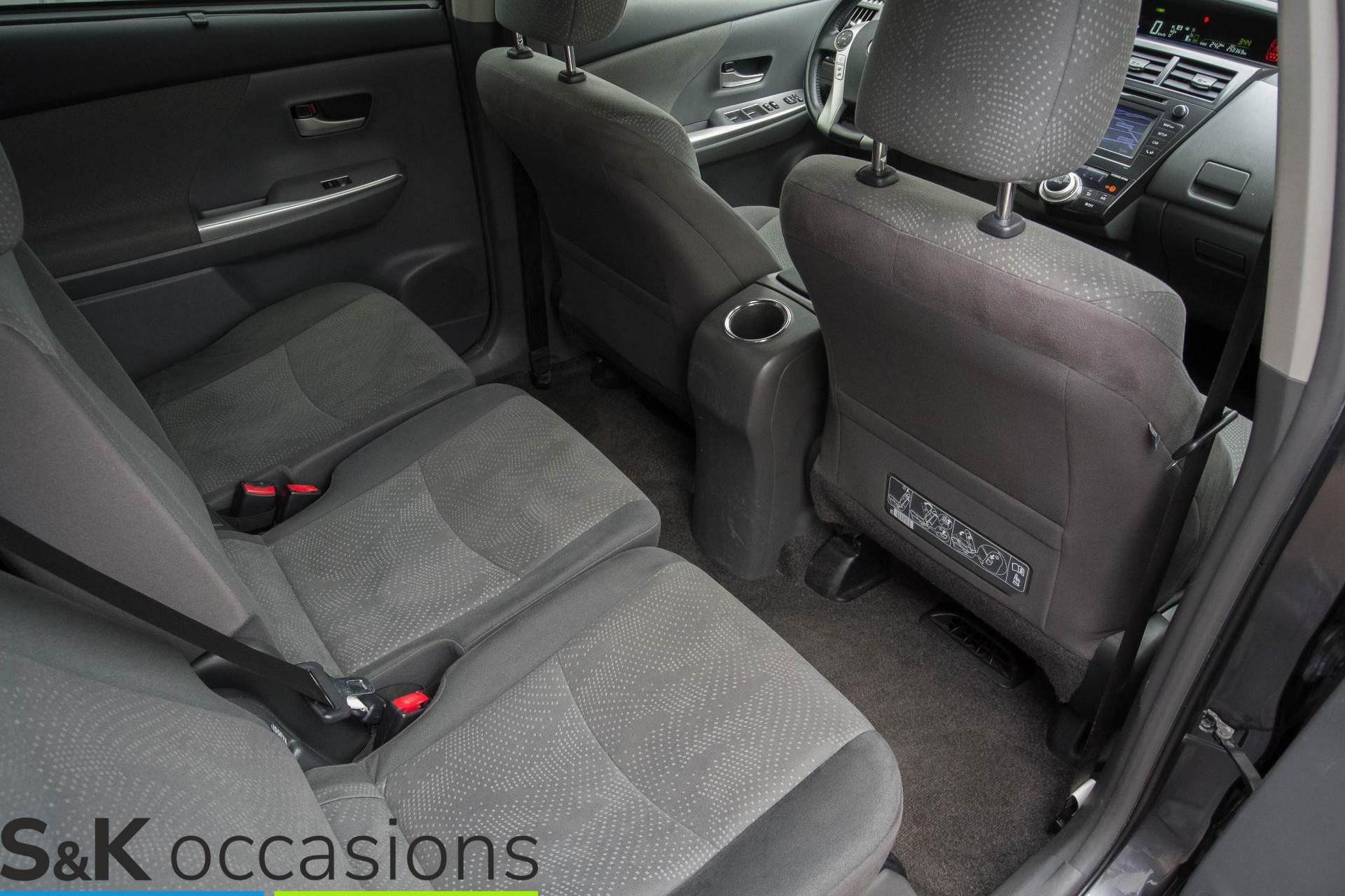
								Toyota Prius Wagon 1.8 Aspiration PANO HeadUP vol									