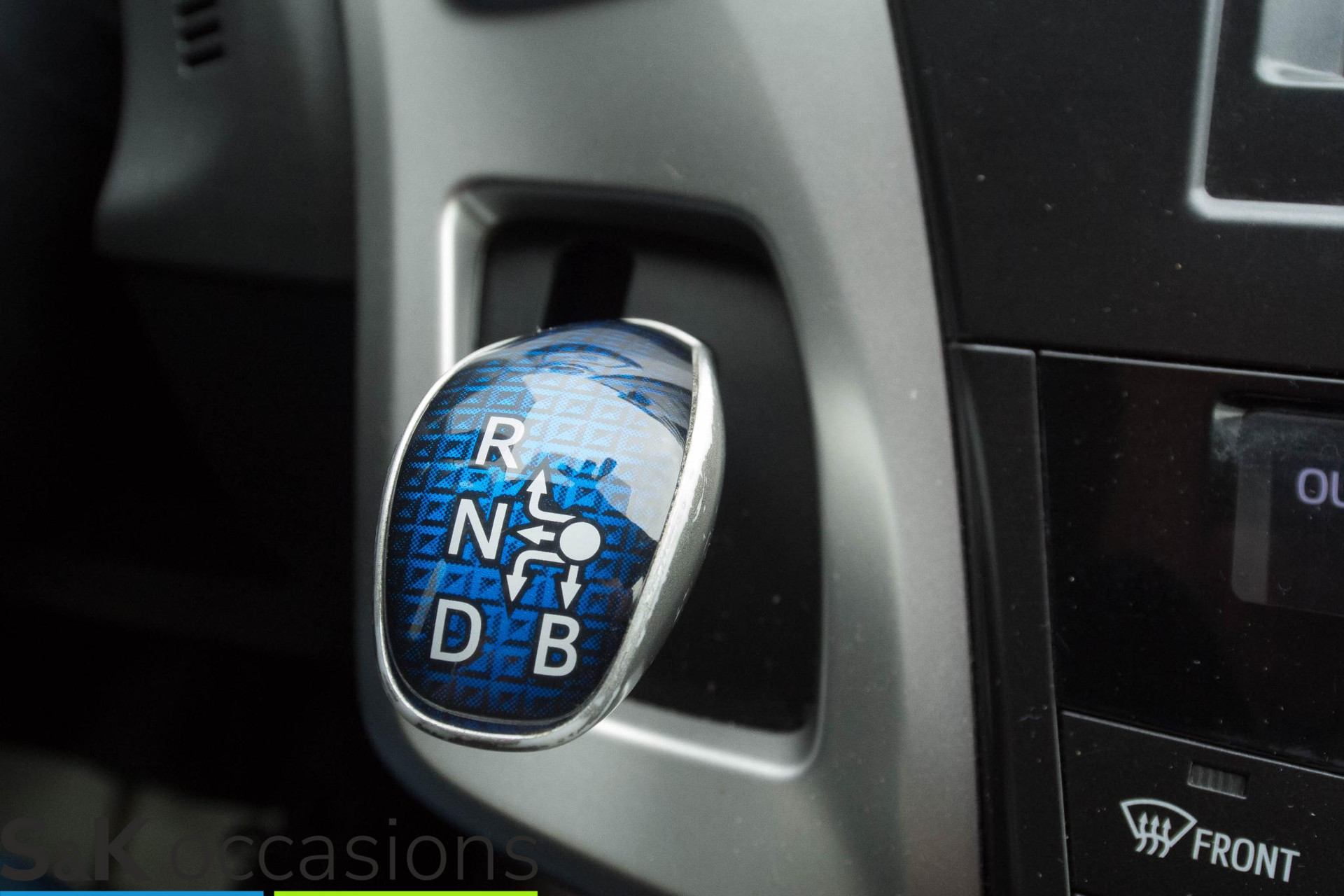 
								Toyota Prius Wagon 1.8 Aspiration PANO HeadUP vol									