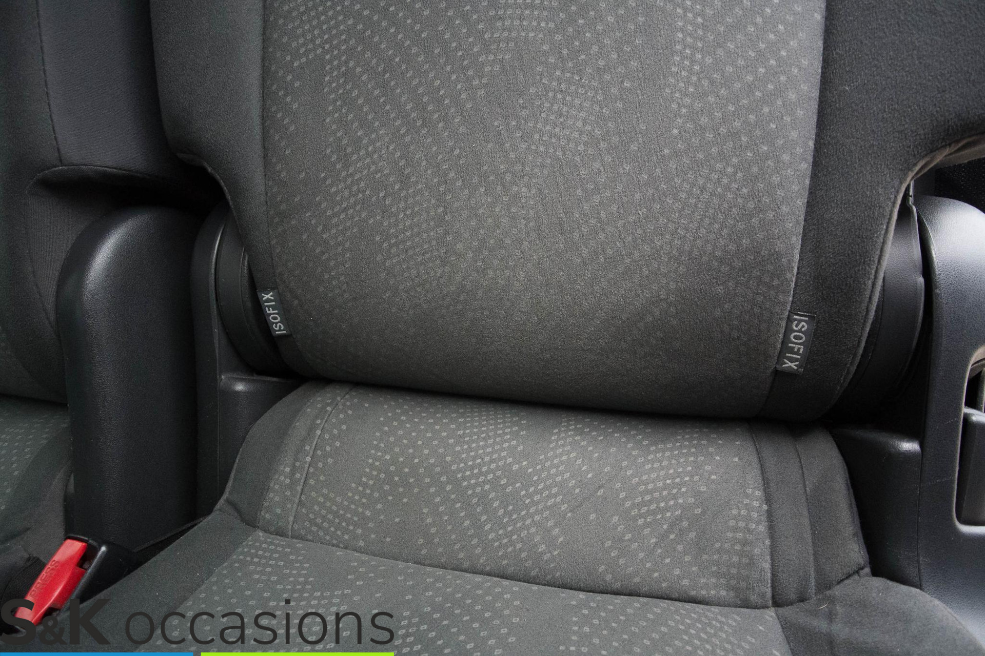 
								Toyota Prius Wagon 1.8 Aspiration PANO HeadUP vol									