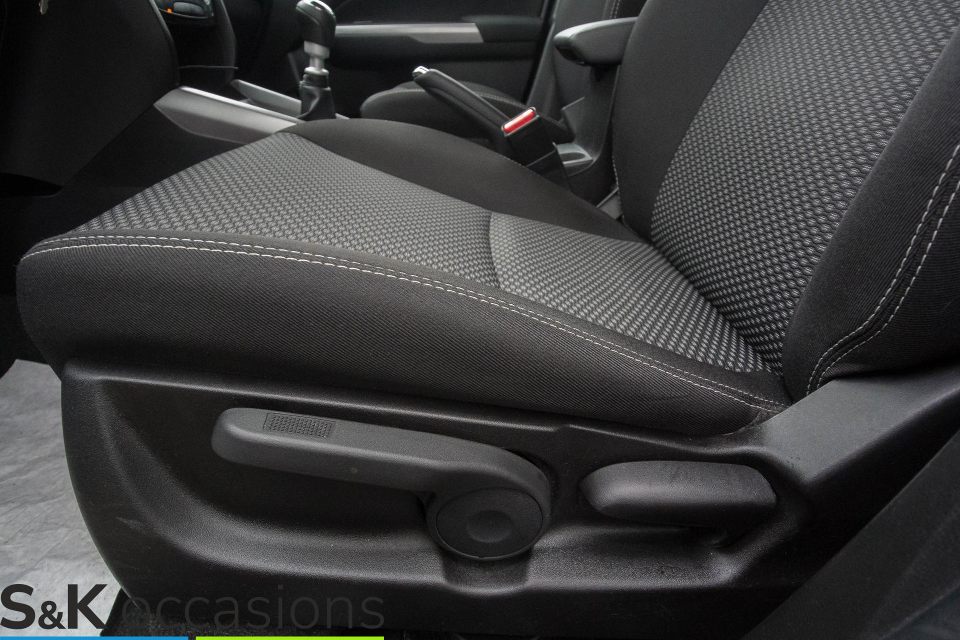 
								Suzuki Vitara 1.4 Boosterjet Hybrid Camera ACC Lane Assist vol									