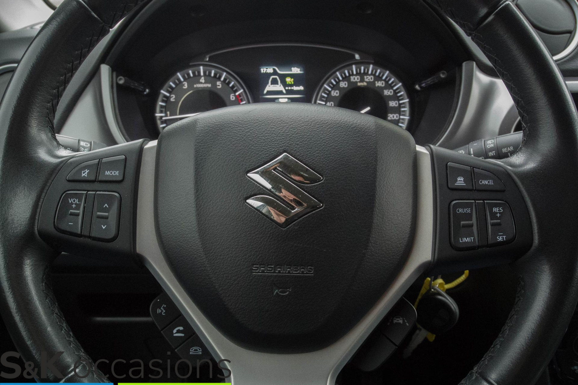 
								Suzuki Vitara 1.4 Boosterjet Hybrid Camera ACC Lane Assist vol									