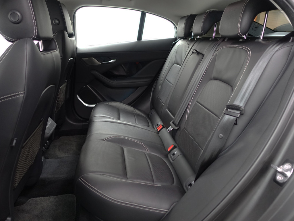 
Jaguar I-PACE EV400 SE 90 kWh Aut- Stuur/Stoelverwarming, Meridian Audio, Memory, Carplay vol									