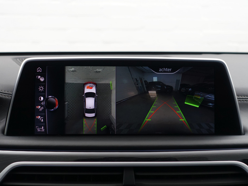 
BMW 7 Serie 740e iPerformance High Executive Soft close, Entertainment package, Harman Kardon, Schuifdak, Stoelventilatie vol									