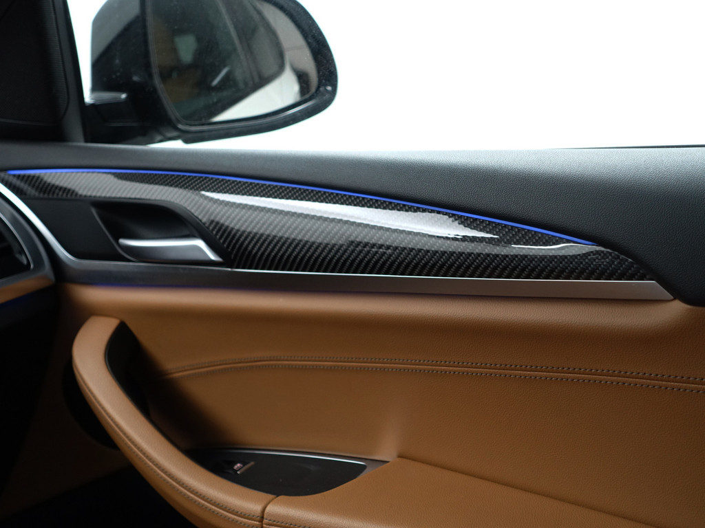 
BMW X3 xDrive30e eDrive M Sport Edition Aut- Carbonafwerking, Sfeerverlichting, Panoramadak, Standkachel, Individual Sport Leder vol									