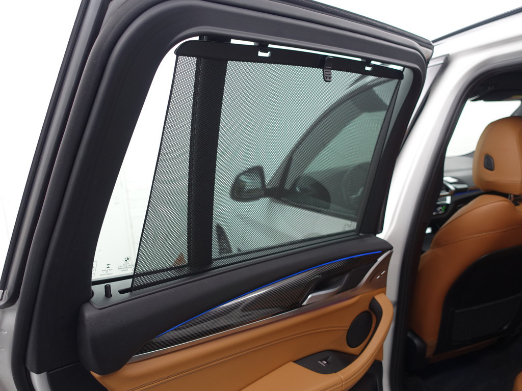 
BMW X3 xDrive30e eDrive M Sport Edition Aut- Carbonafwerking, Sfeerverlichting, Panoramadak, Standkachel, Individual Sport Leder vol									