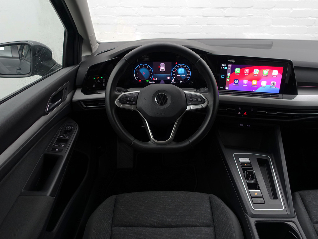 
Volkswagen Golf 1.0 eTSI Aut- Sfeerverlichting, Carplay, Park Assist, Ada Cruise, Xenon Led, Virtual Cockpit vol									