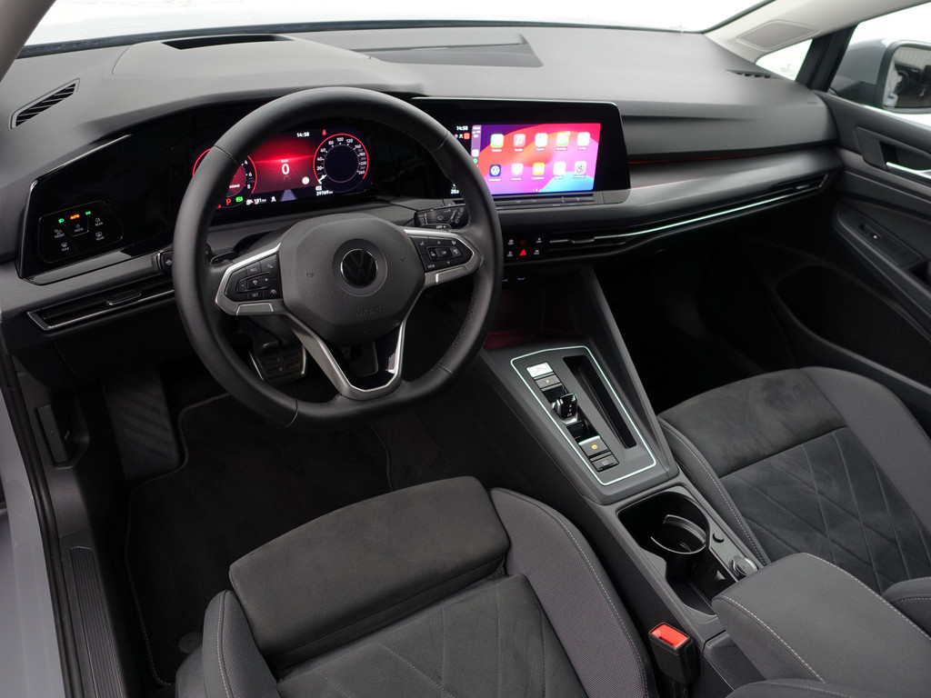 
Volkswagen Golf 1.4 eHybrid GTE 242pk Aut- Head Up, Carplay, Sfeerverlichting, Stoelmassage, Memory, Stuur/Stoelverwarming, Ada Cruise vol									