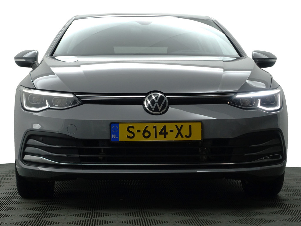 
Volkswagen Golf 1.4 eHybrid GTE 242pk Aut- Head Up, Carplay, Sfeerverlichting, Stoelmassage, Memory, Stuur/Stoelverwarming, Ada Cruise vol									