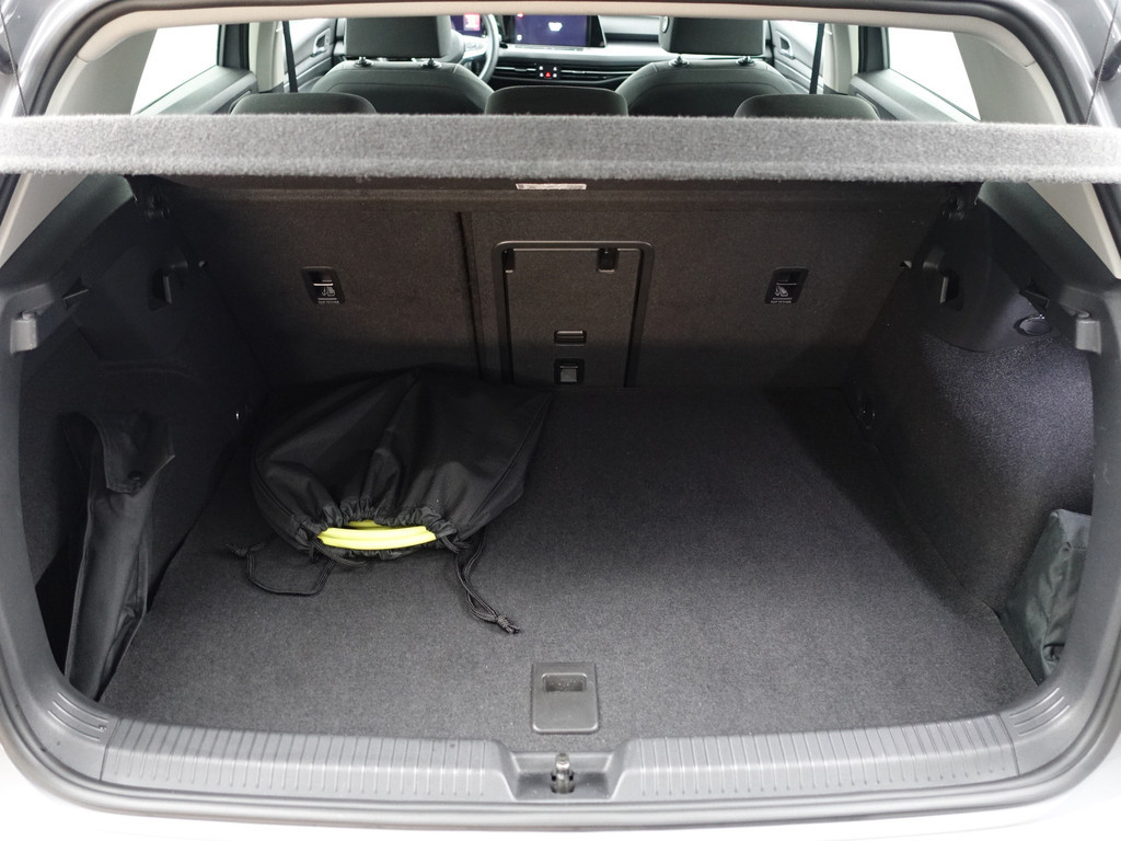 
Volkswagen Golf 1.4 eHybrid GTE 242pk Aut- Head Up, Carplay, Sfeerverlichting, Stoelmassage, Memory, Stuur/Stoelverwarming, Ada Cruise vol									