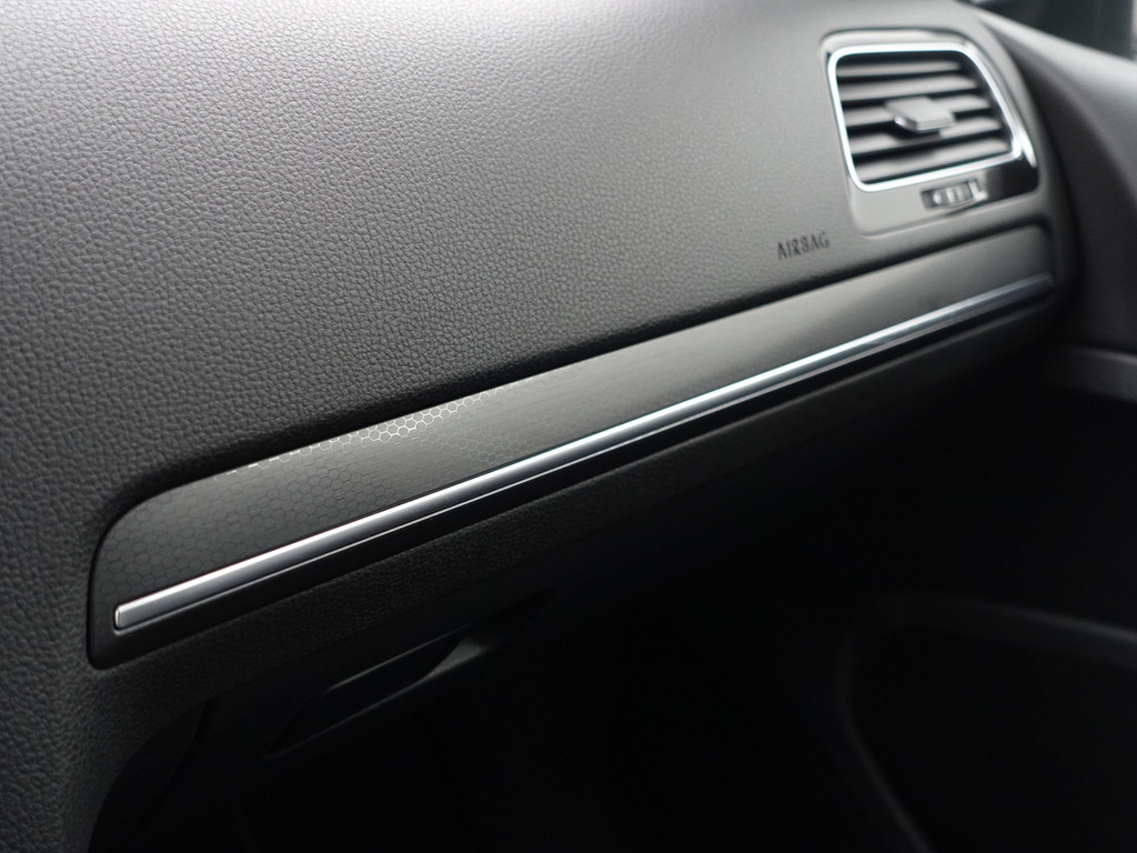 
Volkswagen Golf 2.0 TSI GTI Performance Aut- Virtual Cockpit, CarPlay, Xenon Led, Sfeerverlichting, Ada Cruise, Classic Interieur, Premium Kleur vol									