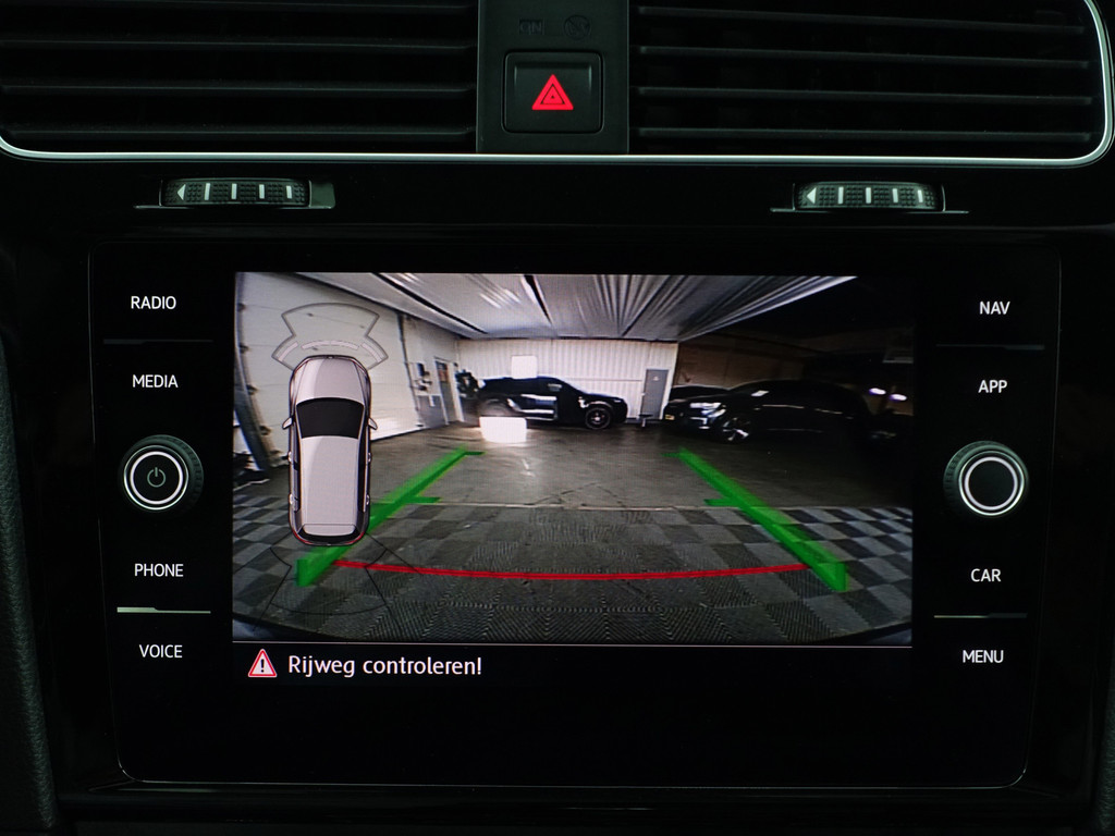 
Volkswagen Golf 2.0 TSI GTI TCR Aut- Panoramadak, Xenon Led Matrix, Dynamic Select, Keyless, Sfeerverlichting, Ada Cruise vol									