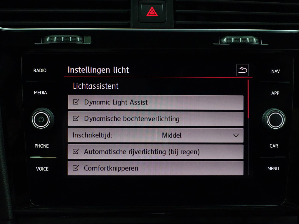 
Volkswagen Golf 2.0 TSI GTI TCR Aut- Panoramadak, Xenon Led Matrix, Dynamic Select, Keyless, Sfeerverlichting, Ada Cruise vol									