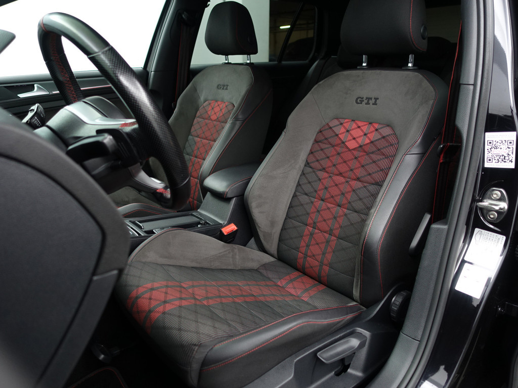 
Volkswagen Golf 2.0 TSI GTI TCR Aut- Panoramadak, Xenon Led Matrix, Dynamic Select, Keyless, Sfeerverlichting, Ada Cruise vol									