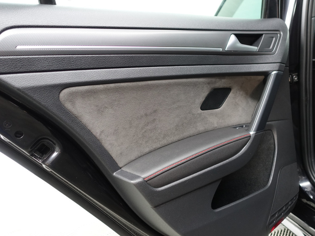 
Volkswagen Golf 2.0 TSI GTI TCR Aut- Panoramadak, Xenon Led Matrix, Dynamic Select, Keyless, Sfeerverlichting, Ada Cruise vol									