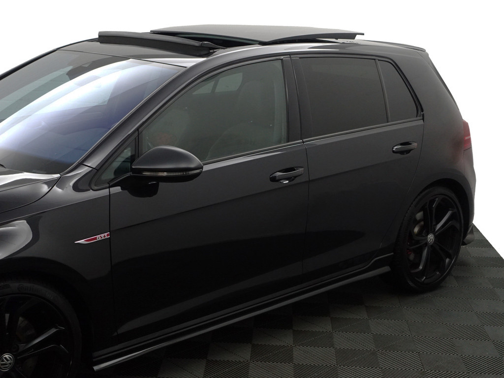 
Volkswagen Golf 2.0 TSI GTI TCR Aut- Panoramadak, Xenon Led Matrix, Dynamic Select, Keyless, Sfeerverlichting, Ada Cruise vol									