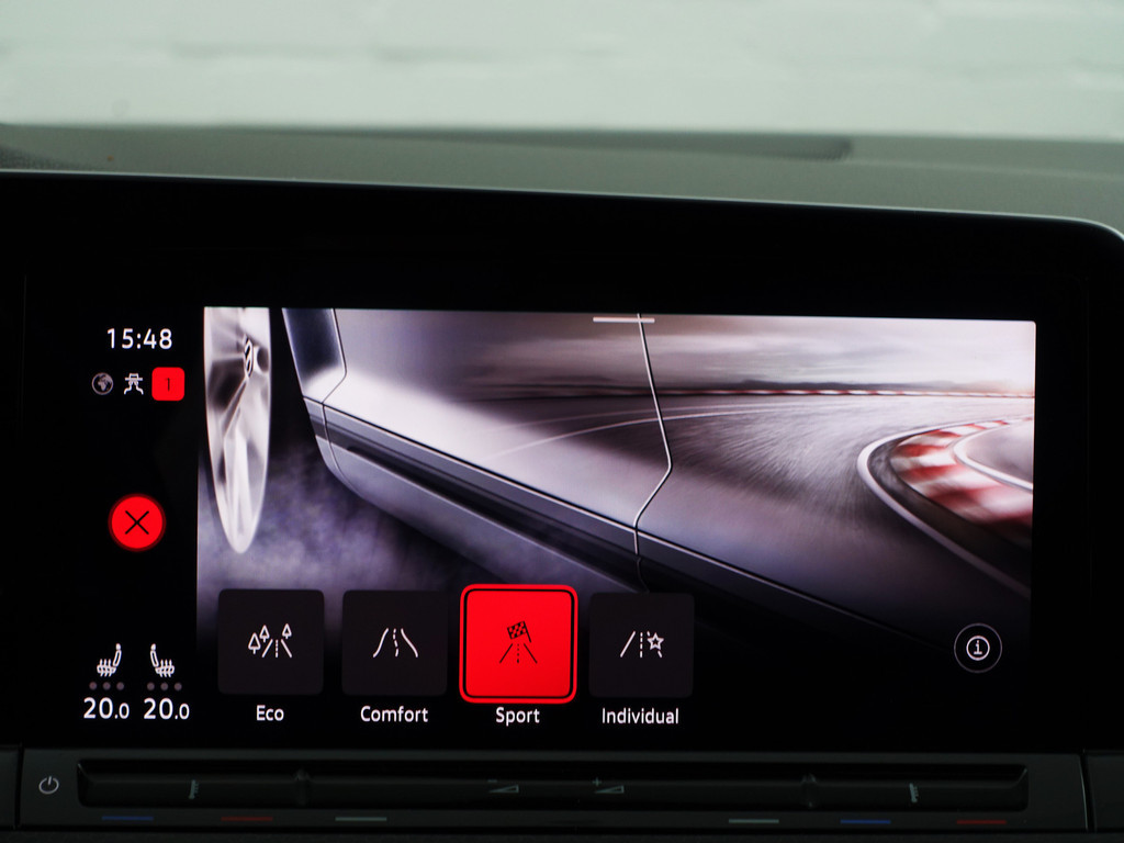 
Volkswagen Golf 2.0 TSI GTI Oettinger Aut- Panoramadak, Harman Kardon, Sfeerverlichting, Head Up, Stuur/Stoelverwarming, Xenon Led Matrix vol									