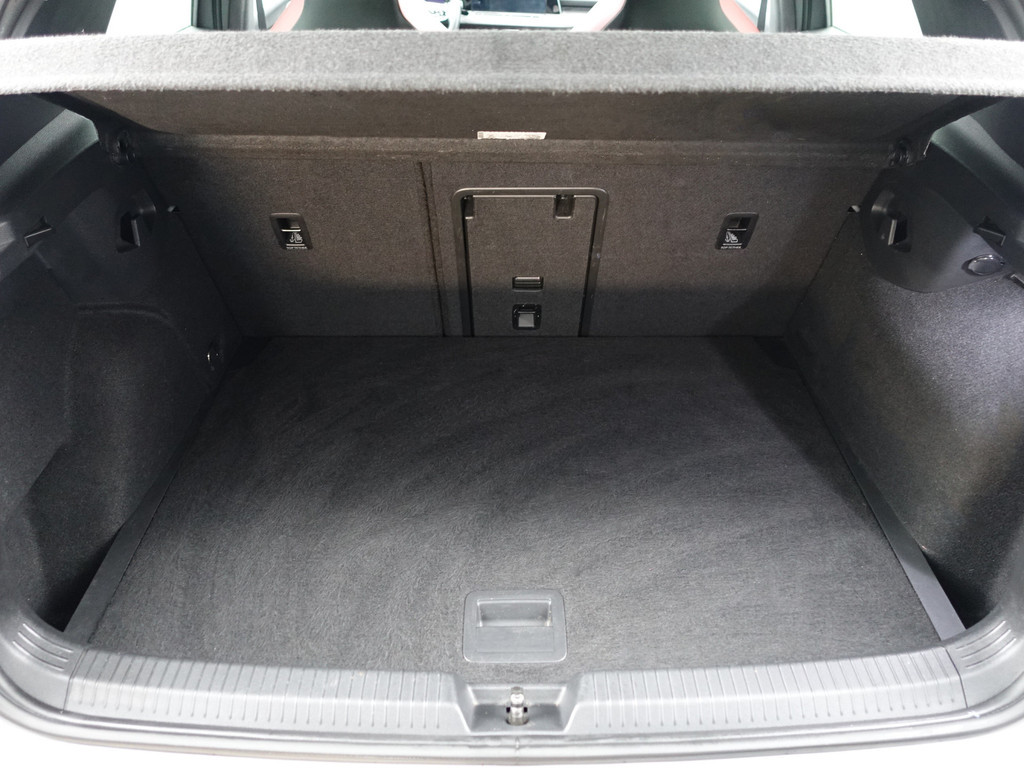 
Volkswagen Golf 2.0 TSI GTI Oettinger Aut- Panoramadak, Harman Kardon, Sfeerverlichting, Head Up, Stuur/Stoelverwarming, Xenon Led Matrix vol									