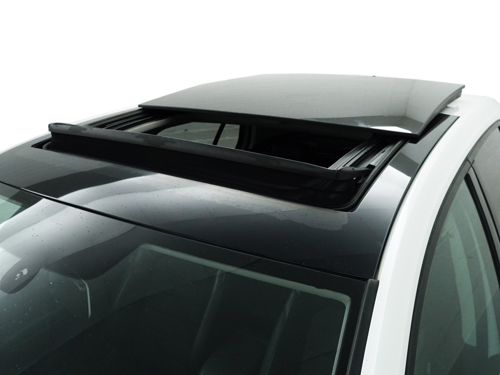 
								Volkswagen Golf 1.4 TSI Highline+ Aut- Panoramadak, Ergo Active, Xenon Led, Camera, Stoelverwarming, Dynamic Select vol									