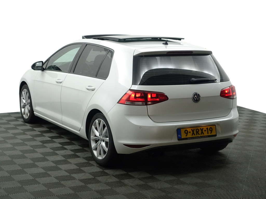 
								Volkswagen Golf 1.4 TSI Highline+ Aut- Panoramadak, Ergo Active, Xenon Led, Camera, Stoelverwarming, Dynamic Select vol									