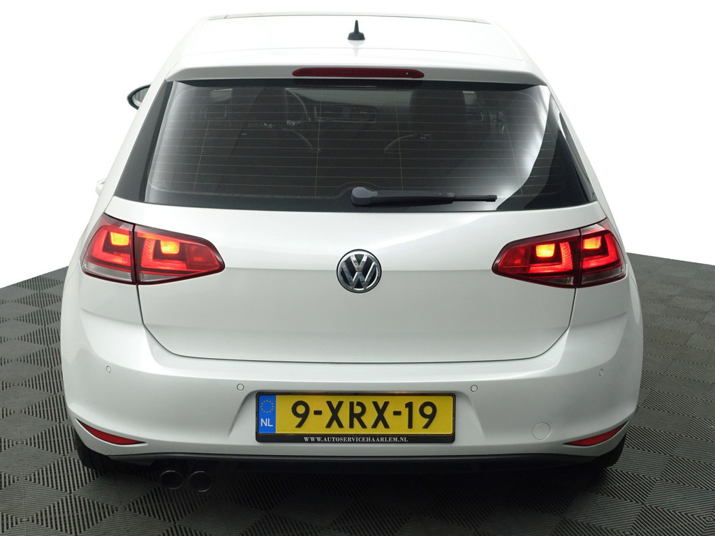 
								Volkswagen Golf 1.4 TSI Highline+ Aut- Panoramadak, Ergo Active, Xenon Led, Camera, Stoelverwarming, Dynamic Select vol									