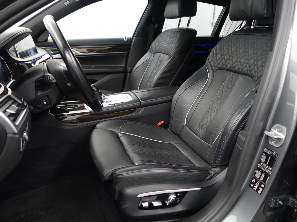 
BMW 7 Serie 730d xDrive M Individual Aut- Schuifdak, Stoelventilatie, Head Up, 360 Camera, Ada Cruise, Rear Seat Package vol									