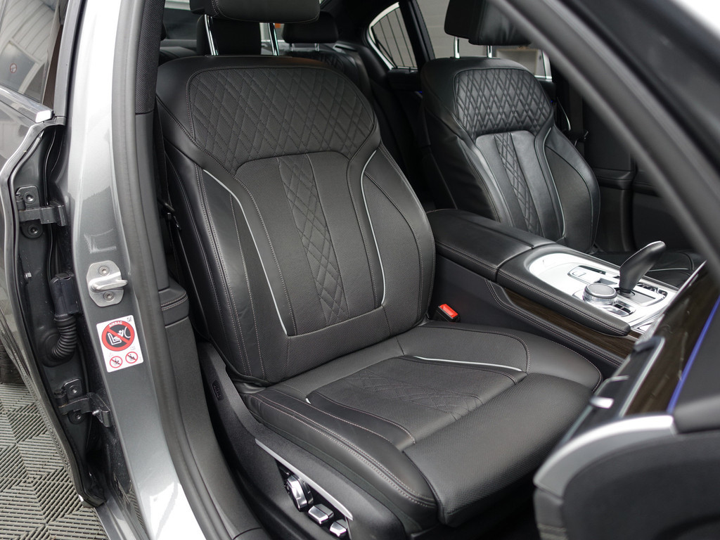 
BMW 7 Serie 730d xDrive M Individual Aut- Schuifdak, Stoelventilatie, Head Up, 360 Camera, Ada Cruise, Rear Seat Package vol									