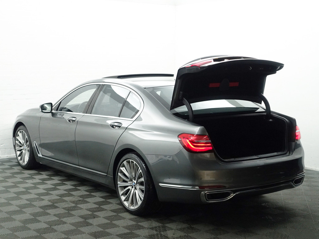 
BMW 7 Serie 730d xDrive M Individual Aut- Schuifdak, Stoelventilatie, Head Up, 360 Camera, Ada Cruise, Rear Seat Package vol									