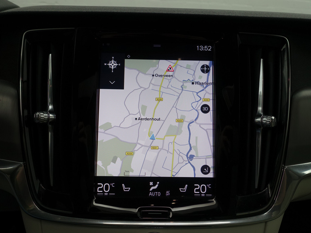 
Volvo V90 2.0 T8 AWD Inscription Aut- Panodak, Xenon led, Stuur/Stoelverwarming, Elek Trekhaak, Lane Assist, Blis, Dynamic Select vol									