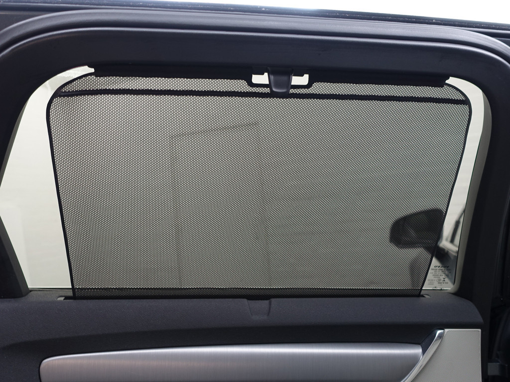 
Volvo V90 2.0 T8 AWD Inscription Aut- Panodak, Xenon led, Stuur/Stoelverwarming, Elek Trekhaak, Lane Assist, Blis, Dynamic Select vol									