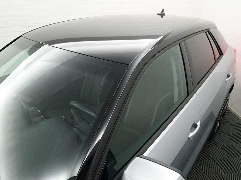 
								Audi Q2 35 TFSI S Competition Aut- Two Tone, Xenon Led, Park Assist, Stoelverwarming, Navi, Clima, Cruise vol									