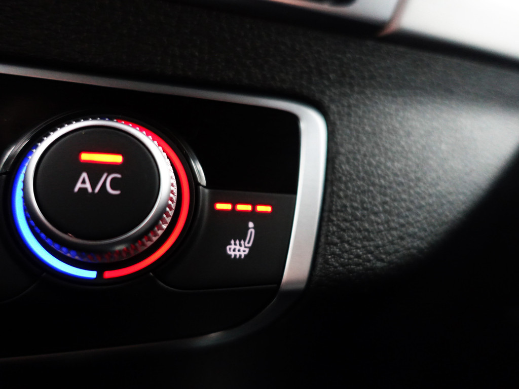 
								Audi Q2 35 TFSI S Competition Aut- Two Tone, Xenon Led, Park Assist, Stoelverwarming, Navi, Clima, Cruise vol									