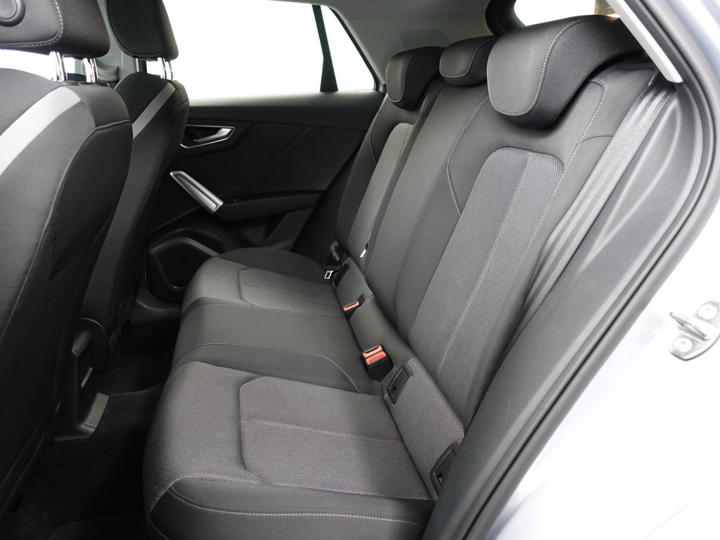 
								Audi Q2 35 TFSI S Competition Aut- Two Tone, Xenon Led, Park Assist, Stoelverwarming, Navi, Clima, Cruise vol									