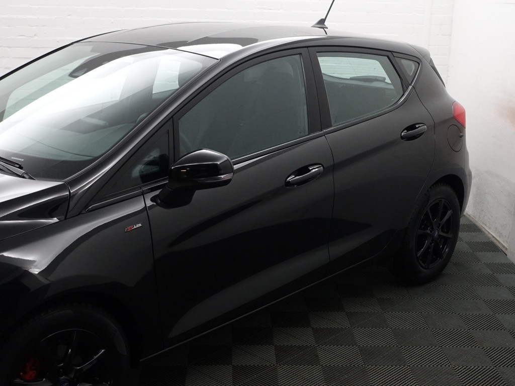 
Ford Fiesta 1.0 EcoBoost Hybrid ST Titanium- Carplay, Park Assist, Led, Sfeerverlichting, Dynamic Select, Lane Assist vol									