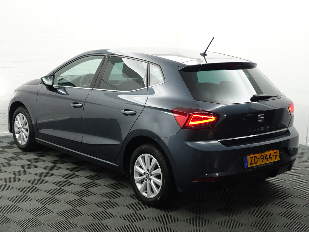 
Seat Ibiza 1.0 TSI Excellence Alcantara Interieur, CarPlay, Sfeerverlichting, Front Assist, Keyless, Stoelverwarming vol									