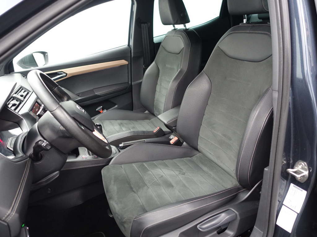 
Seat Ibiza 1.0 TSI Excellence Alcantara Interieur, CarPlay, Sfeerverlichting, Front Assist, Keyless, Stoelverwarming vol									